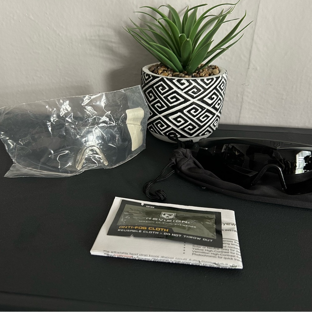 Revision Sawfly Eyewear System